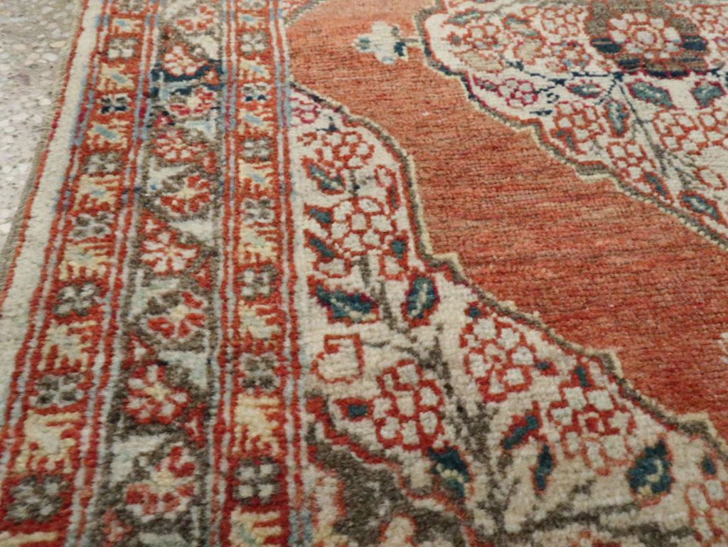 Antique Persian Tabriz Hagi Jalili Rug, No.18055 - Galerie Shabab