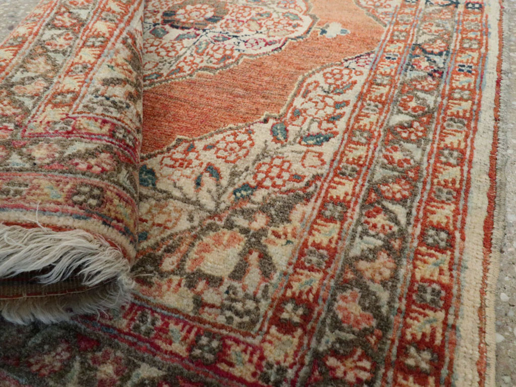 Antique Persian Tabriz Hagi Jalili Rug, No.18055 - Galerie Shabab