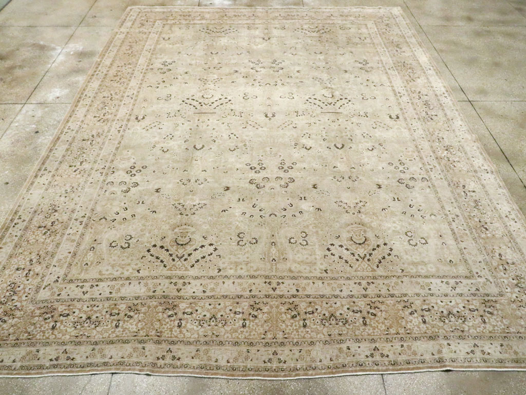 Antique Persian Mashad Carpet, No.18064 - Galerie Shabab