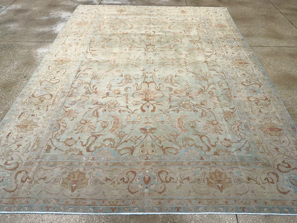 Antique Persian Tabriz Carpet, No.18065 - Galerie Shabab