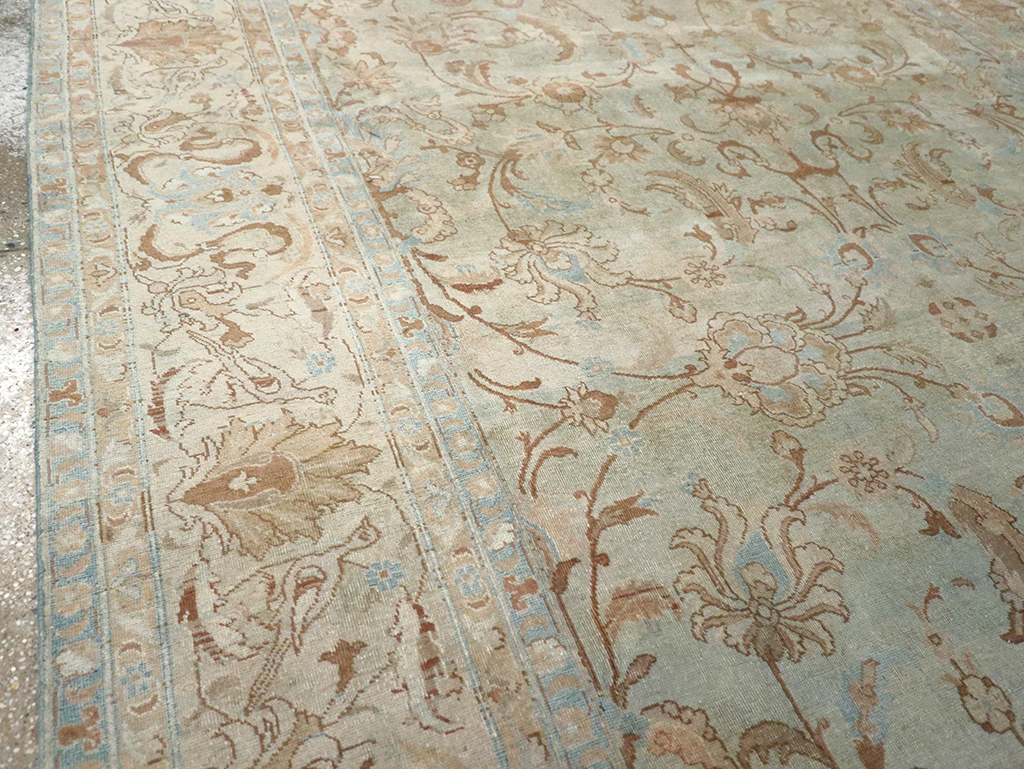 Antique Persian Tabriz Carpet, No.18065 - Galerie Shabab