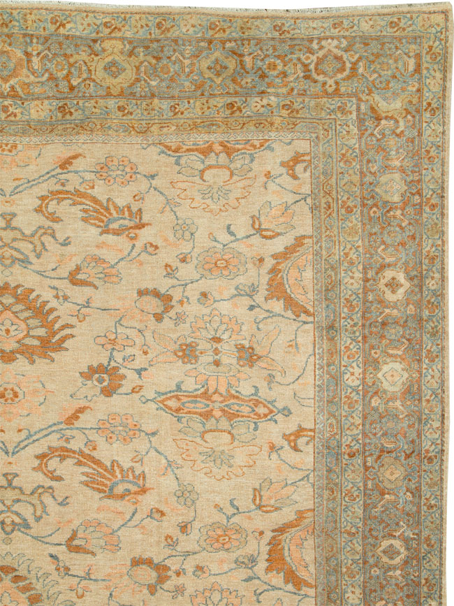 Antique Persian Sultanabad Carpet, No.18068 - Galerie Shabab