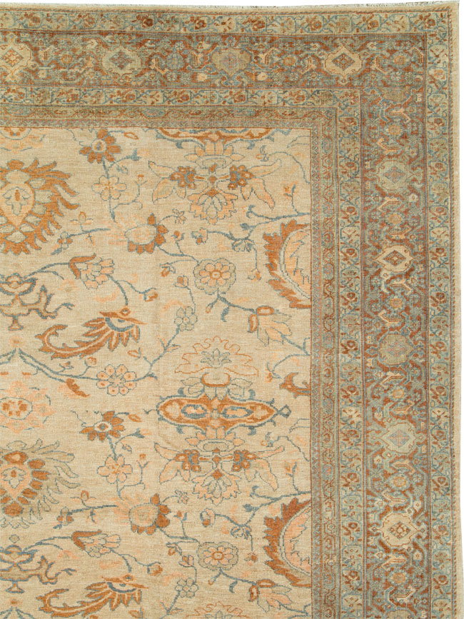 Antique Persian Sultanabad Carpet, No.18068 - Galerie Shabab