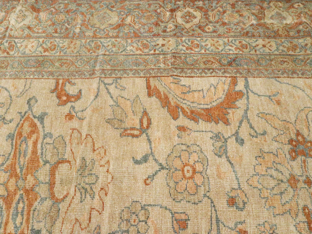 Antique Persian Sultanabad Carpet, No.18068 - Galerie Shabab