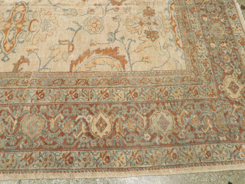 Antique Persian Sultanabad Carpet, No.18068 - Galerie Shabab