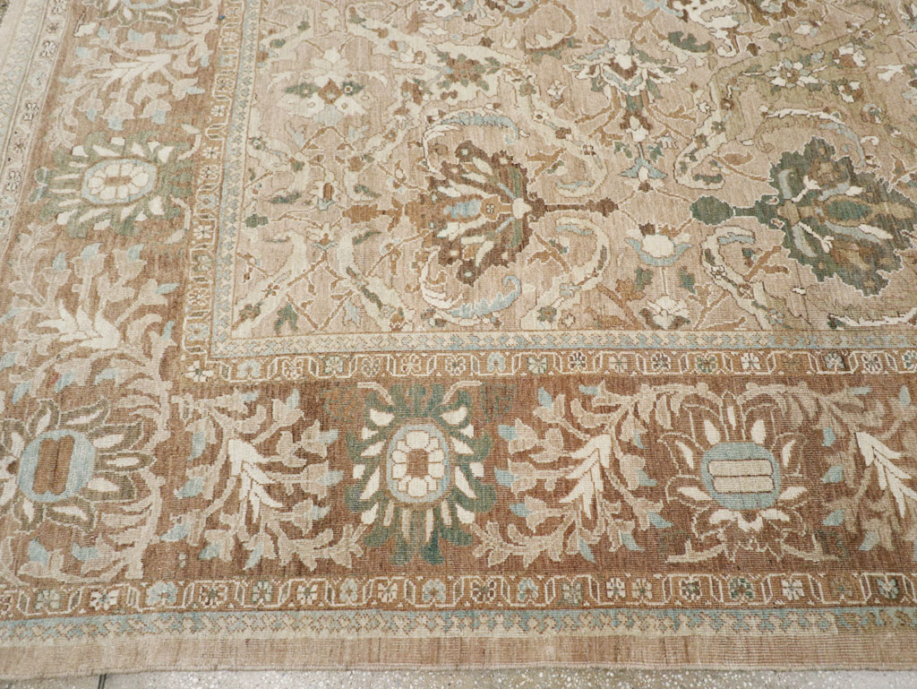Antique Persian Mahal Carpet, No.18075 - Galerie Shabab