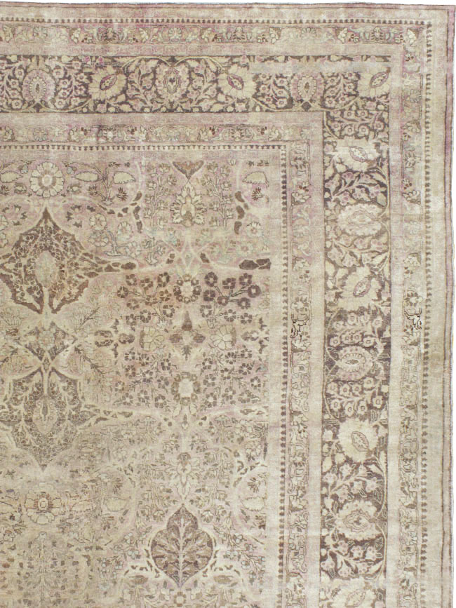 Antique Persian Tabriz Carpet, No.18084 - Galerie Shabab