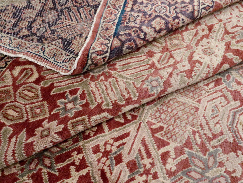 Antique Persian Mahal Carpet, No.18090 - Galerie Shabab