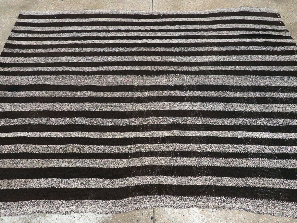 Vintage Turkish Flat-weave Kilim, No.18105 - Galerie Shabab