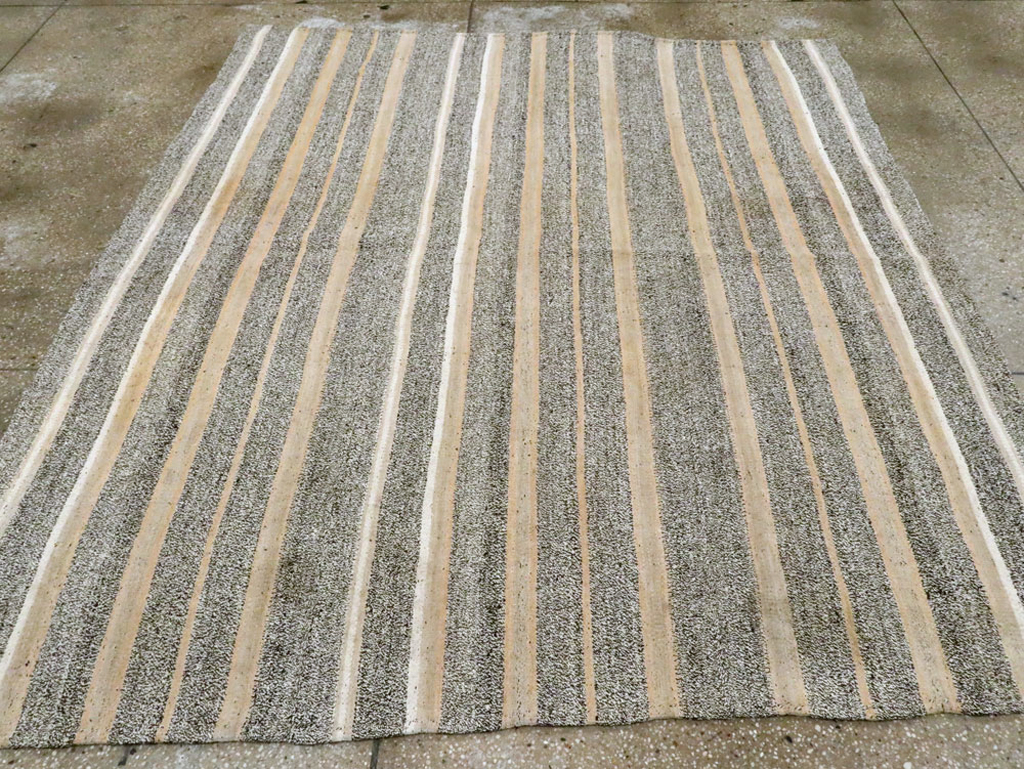 Vintage Turkish Flat-weave Kilim, No.18111 - Galerie Shabab