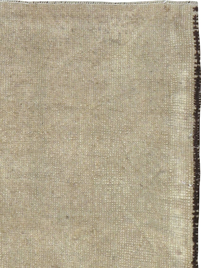 Antique Turkish Oushak Rug, No.18129 - Galerie Shabab