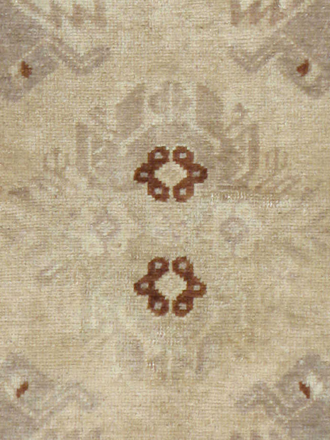 Antique Turkish Oushak Rug, No.18132 - Galerie Shabab