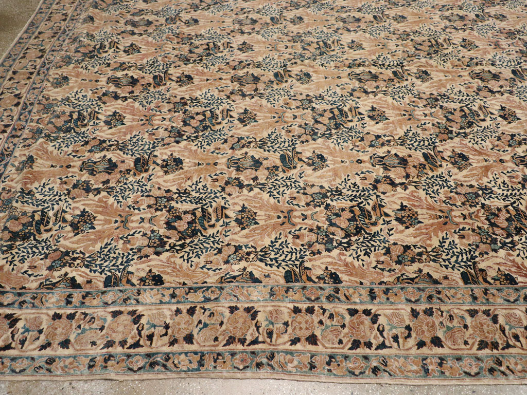 Antique Persian Lavar Kerman Carpet, No.18137 - Galerie Shabab
