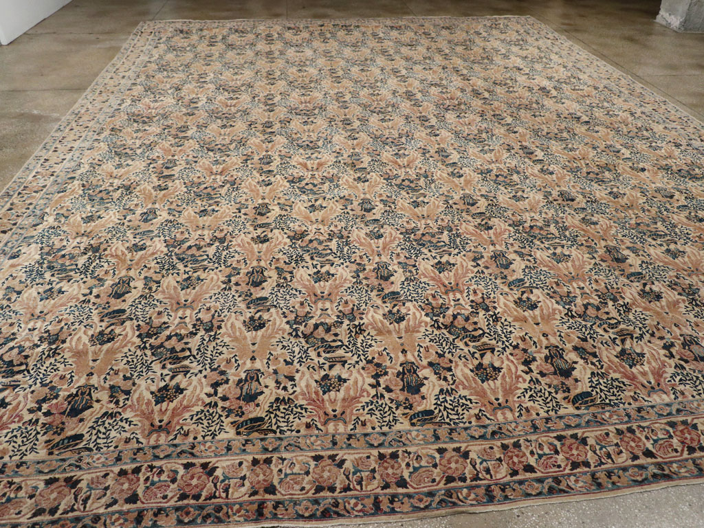 Antique Persian Lavar Kerman Carpet, No.18137 - Galerie Shabab