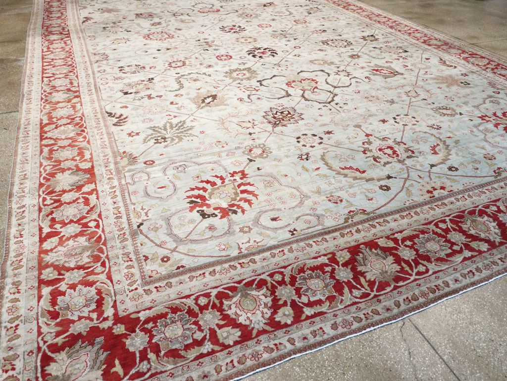 Antique Persian Tabriz Carpet, No.18141 - Galerie Shabab