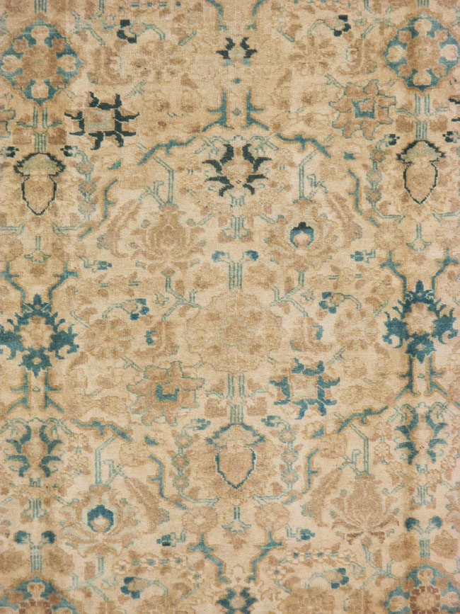Antique Persian Tabriz Accent Carpet, No.18146 - Galerie Shabab