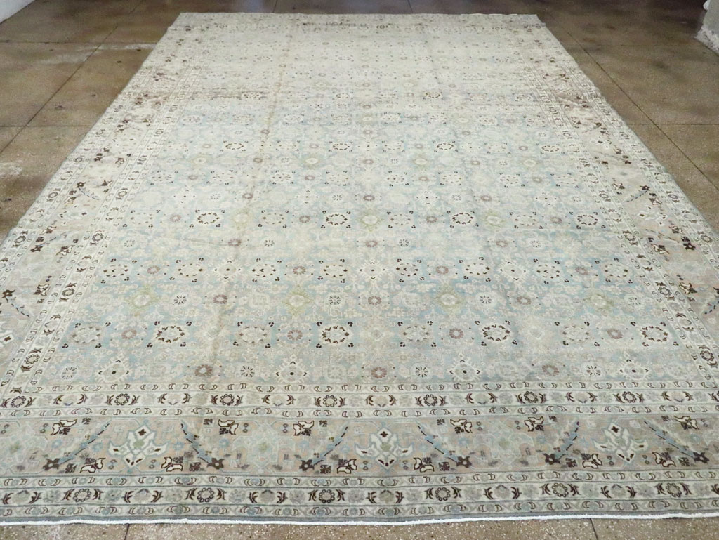 Antique Persian Tabriz Carpet, No.18147 - Galerie Shabab