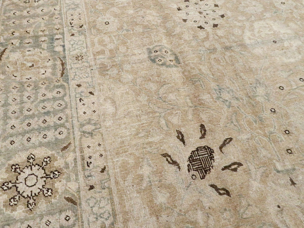 Antique Persian Tabriz Carpet, No.18149 - Galerie Shabab