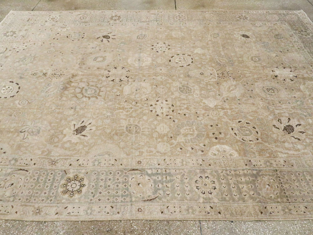 Antique Persian Tabriz Carpet, No.18149 - Galerie Shabab