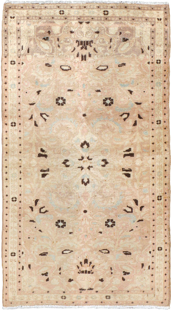 Antique Persian Tabriz Rug, No.18160 - Galerie Shabab
