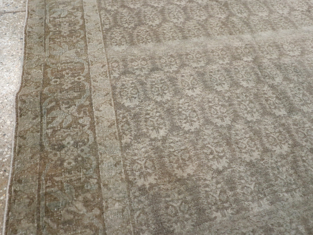 Antique Persian Tabriz Rug, No.18161 - Galerie Shabab