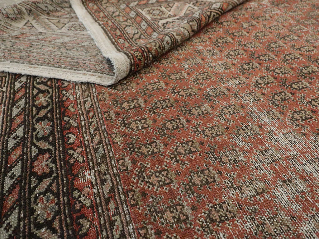 Distressed Antique Persian Malayer Rug, No.18163 - Galerie Shabab