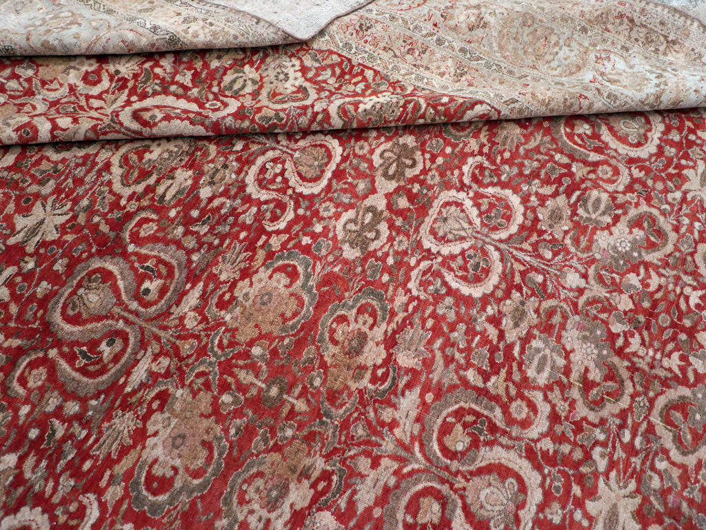 Antique Persian Tabriz Rug, No.18167 - Galerie Shabab