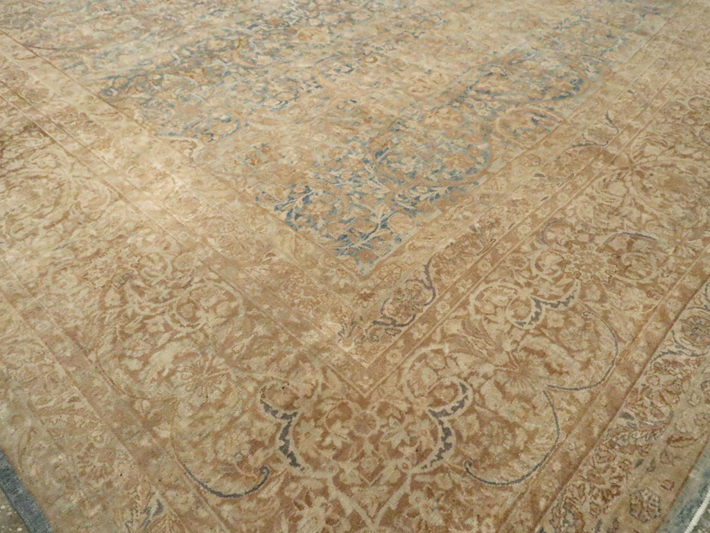 Antique Persian Lavar Kerman Carpet, No.18170 - Galerie Shabab