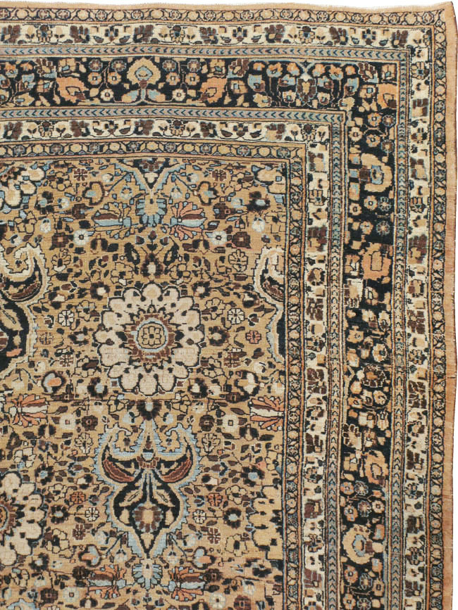 Antique Persian Mashad Carpet, No.18181 - Galerie Shabab