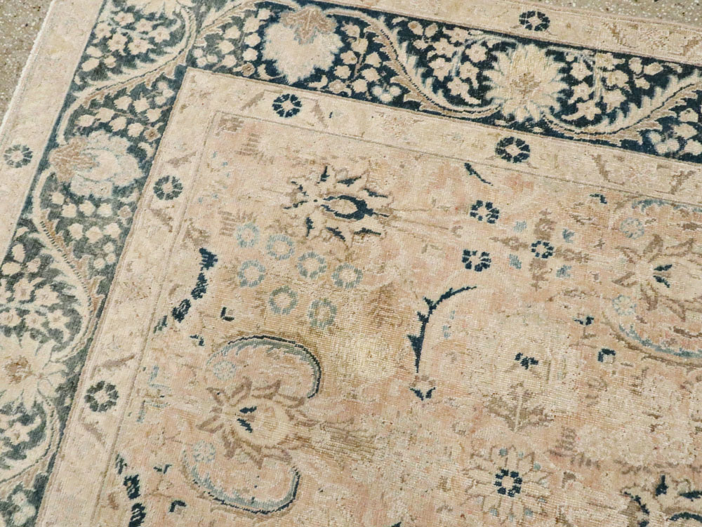 Antique Persian Tabriz Carpet, No.18182 - Galerie Shabab