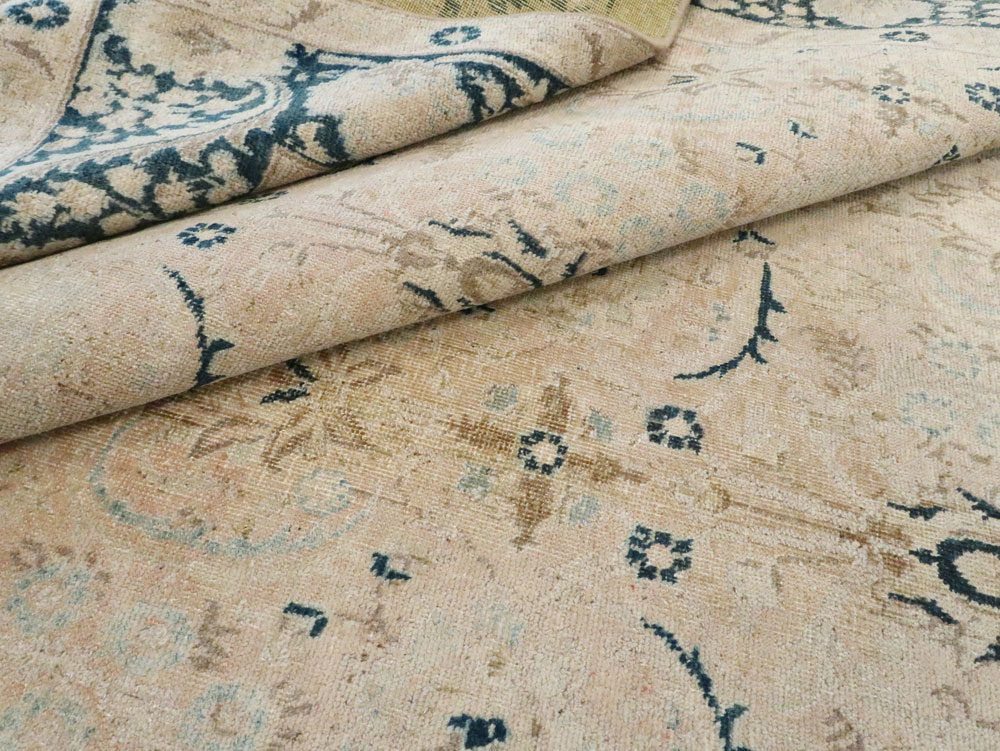 Antique Persian Tabriz Carpet, No.18182 - Galerie Shabab