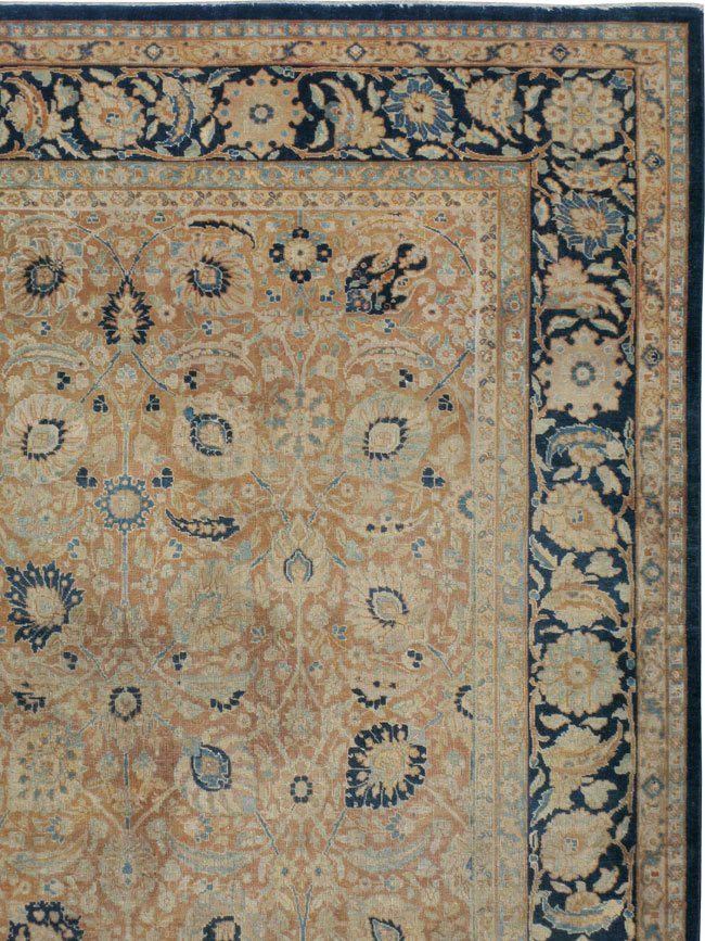 Antique Persian Tabriz Carpet, No.18190 - Galerie Shabab