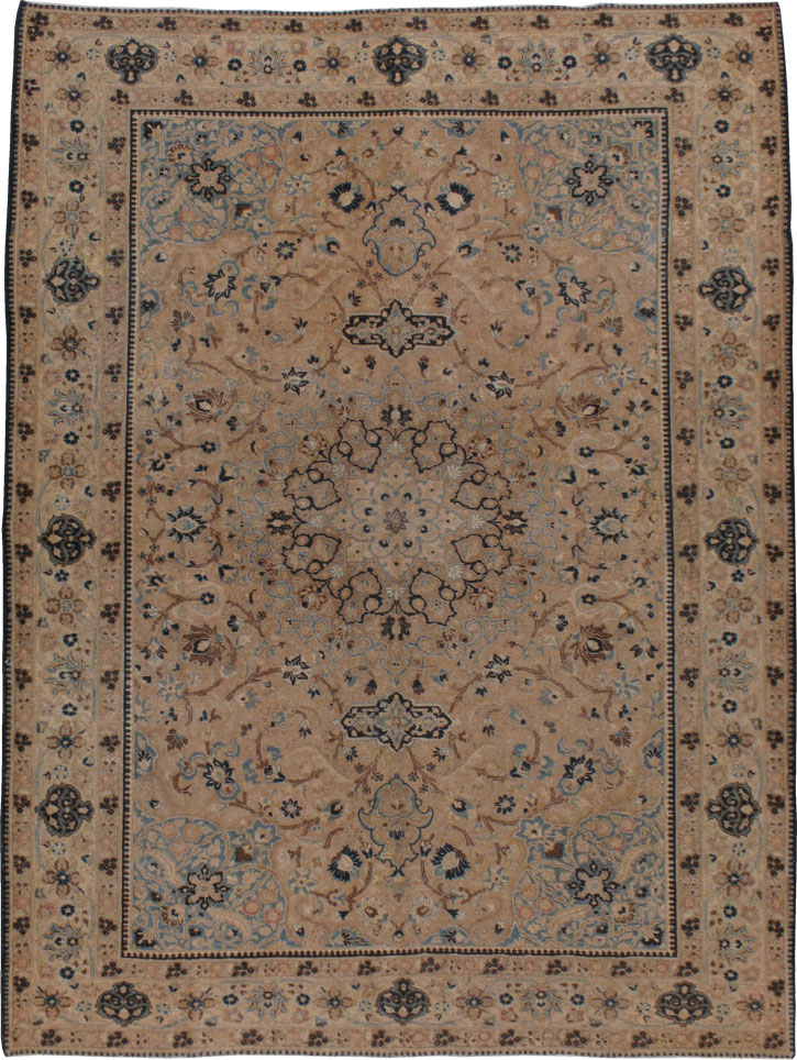 Antique Tabriz Carpet, No.18192 - Galerie Shabab