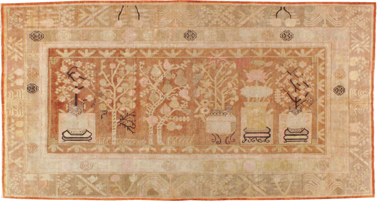Vintage East Turkestan Khotan Carpet, No.18212 - Galerie Shabab