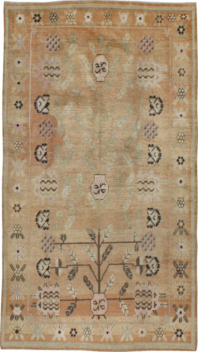 Antique Khotan Carpet, No.18216 - Galerie Shabab
