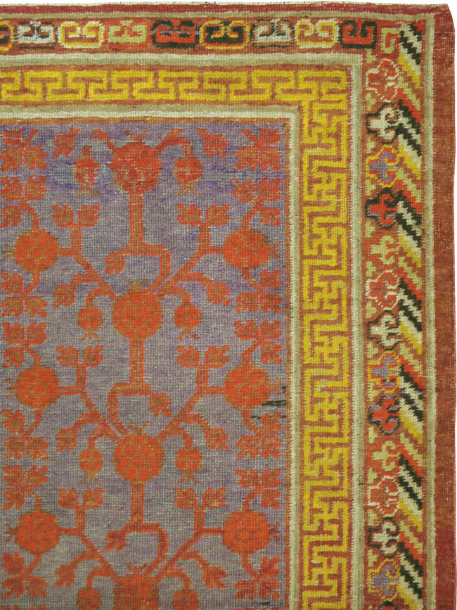 Vintage East Turkestan Khotan Carpet, No.18230 - Galerie Shabab