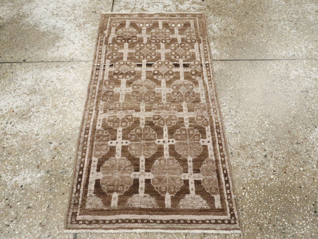 Antique East Turkestan Khotan Rug (Pair: 1 of 2), No.18240 - Galerie Shabab