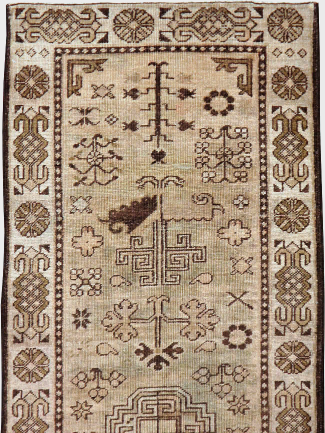 Vintage East Turkestan Khotan Runner, No.18243 - Galerie Shabab