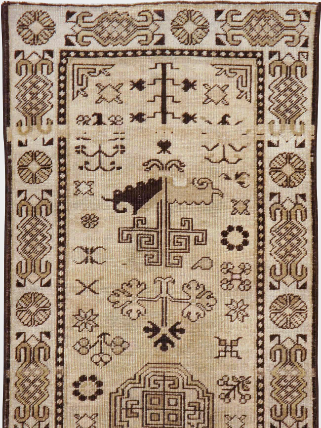 Vintage East Turkestan Khotan Runner, No.18243 - Galerie Shabab