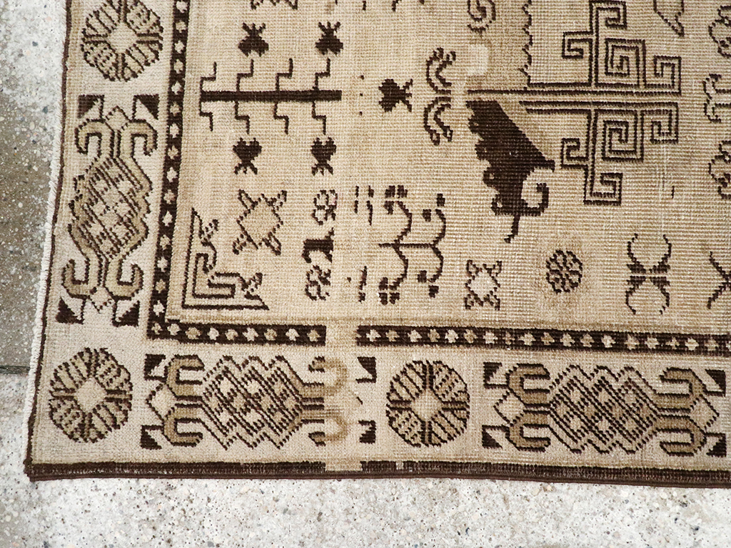 Vintage East Turkestan Khotan Runner, No.18243 - Galerie Shabab