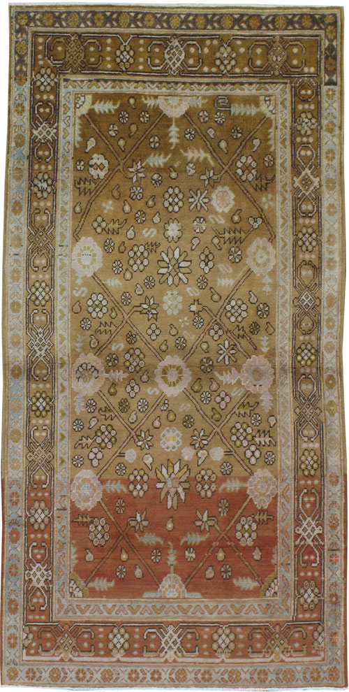 Antique Khotan Rug, No.18247 - Galerie Shabab