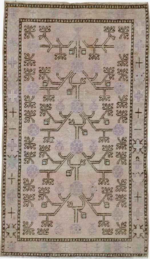 Antique Khotan Rug, No.18257 - Galerie Shabab