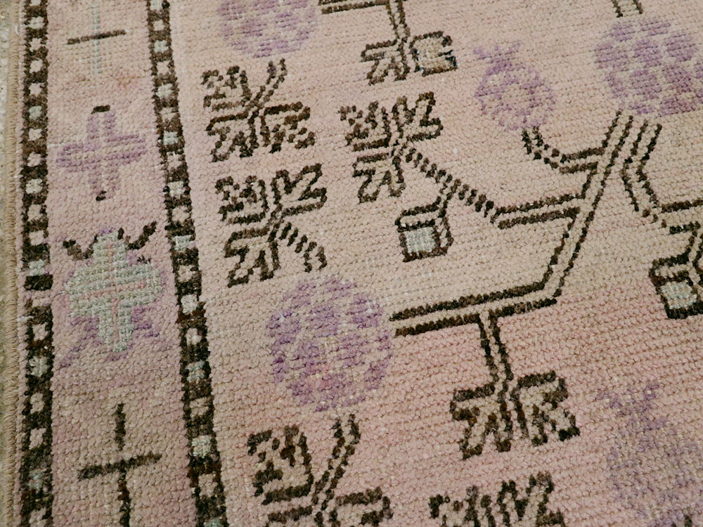 Antique Khotan Rug, No.18257 - Galerie Shabab