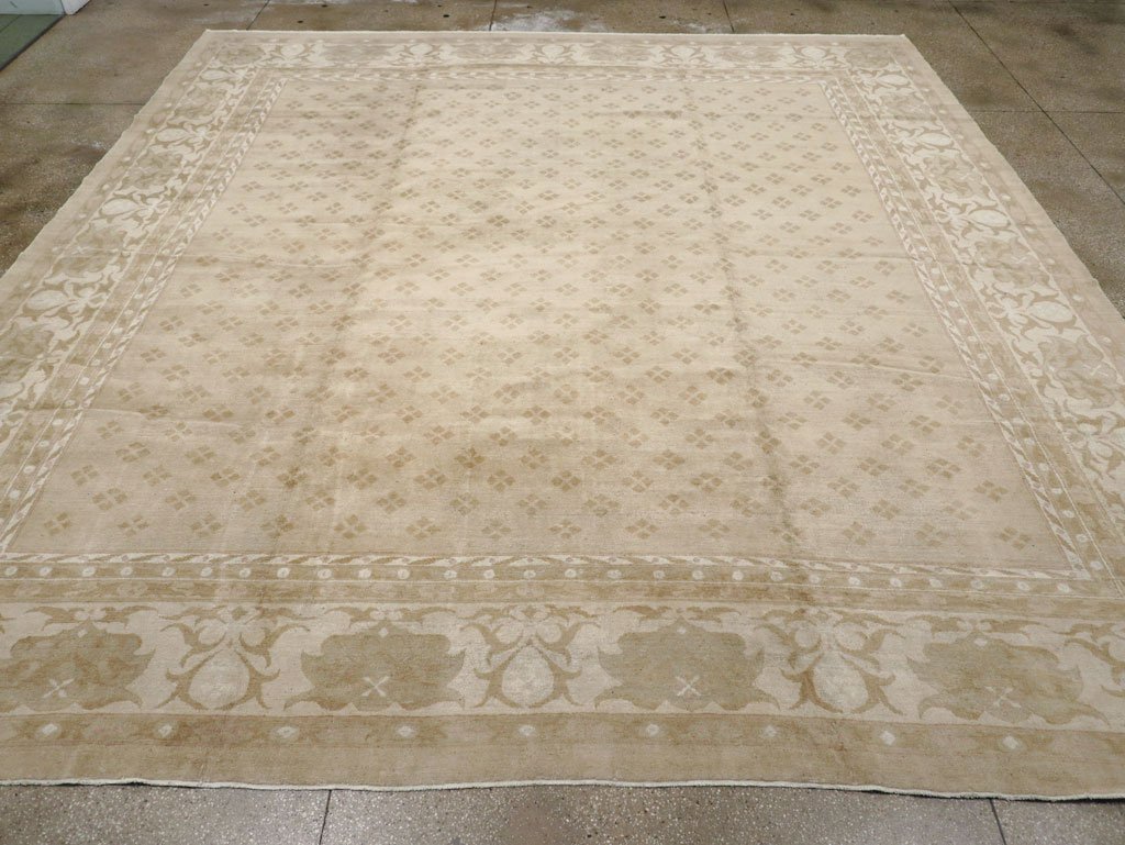 Antique Indian Agra Carpet, No.18259 - Galerie Shabab