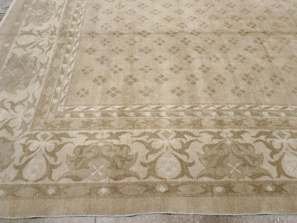 Antique Indian Agra Carpet, No.18259 - Galerie Shabab