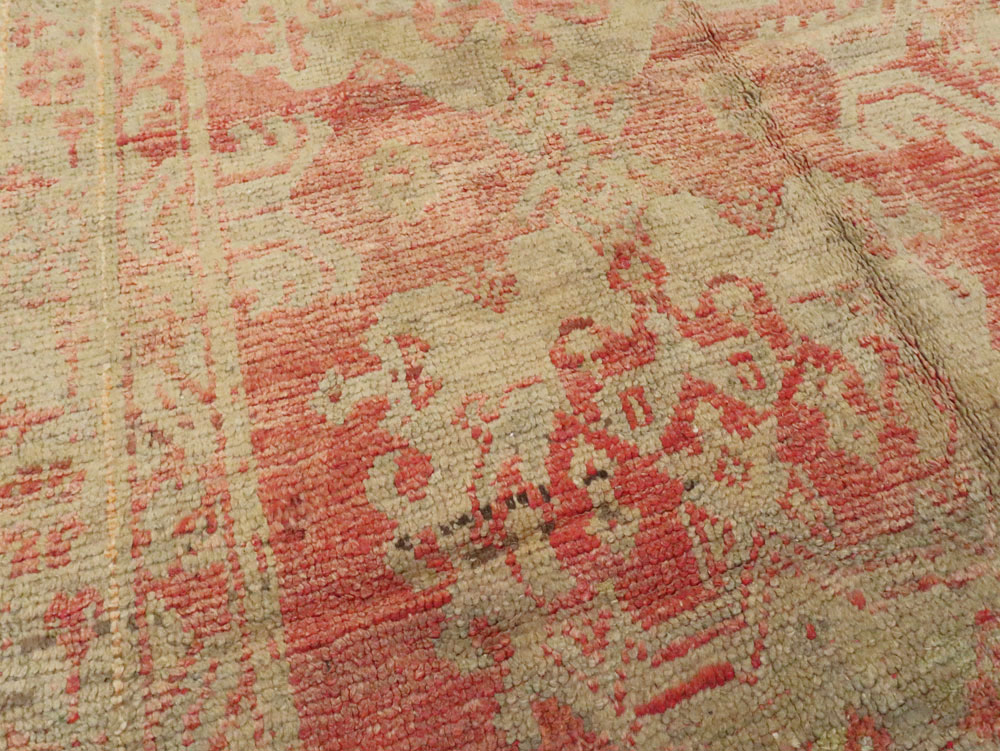 Antique Turkish Oushak Carpet, No.18264 - Galerie Shabab