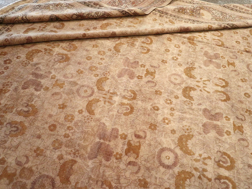 Antique Persian Tabriz Carpet, No.18268 - Galerie Shabab