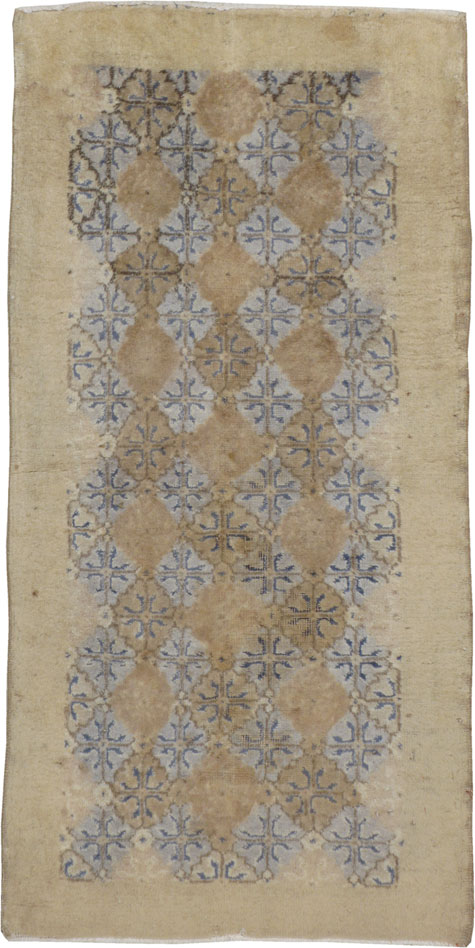 Vintage Anatolian Rug, No.18271 - Galerie Shabab
