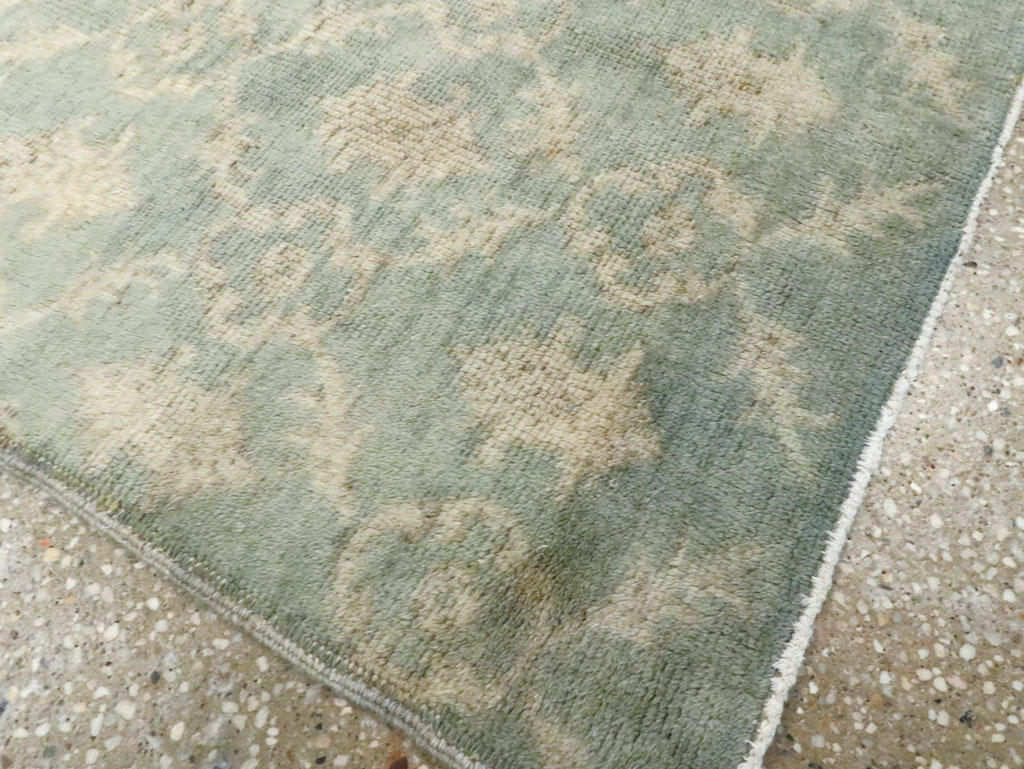 Vintage Turkish Anatolian Throw Rug, No.18272 - Galerie Shabab