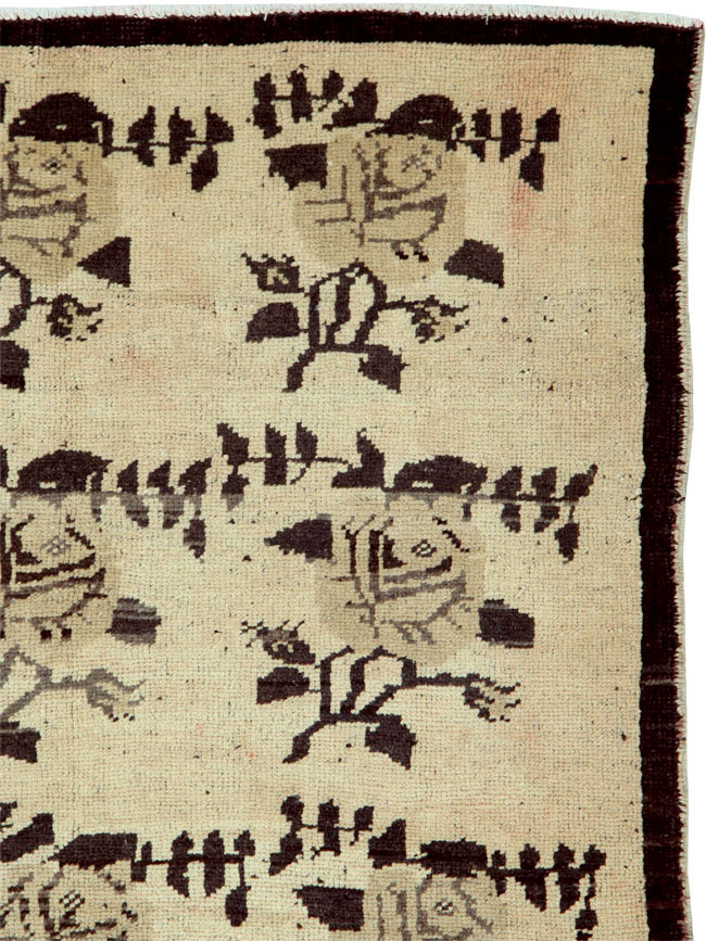 Vintage Turkish Anatolian Rug, No.18276 - Galerie Shabab